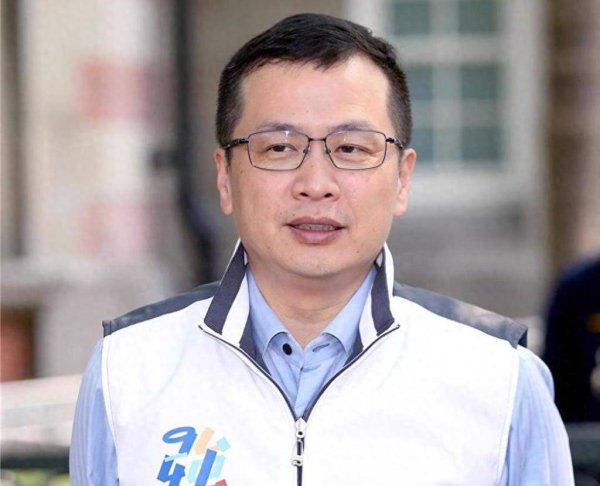 “雪中送炭才是真感情”！罗智强反击绿营抹黑，曝力挺韩国瑜秘辛